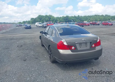 2006 Infiniti M35 from USA, damaged, VIN JNKAY01F06M252735